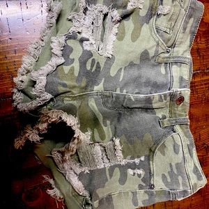 Camp shorts